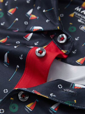 Polos elásticos ligeros con estampado juvenil